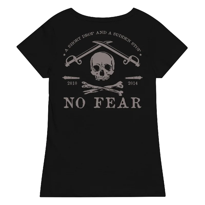 No Fear - Women’s basic organic t-shirt Asymmetrical Pockets Print