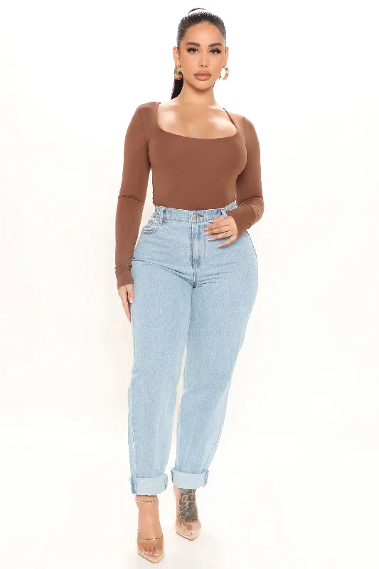 Stop Worrying Easy Waist Mom Jeans - Light Blue Wash Cozy Relaxed Fit Jeans